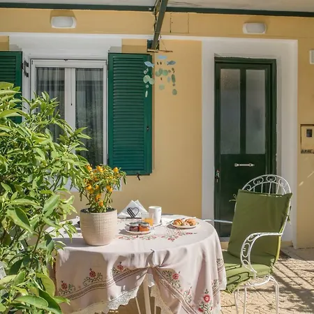 House Loukia Feriehus Corfu (city)